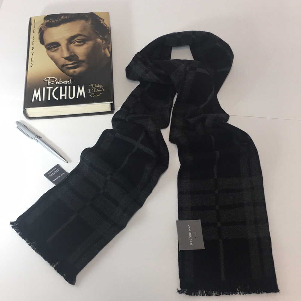 🖤VAN HEUSEN🖤DARK/GRAY SCARF - Picture 5 of 8